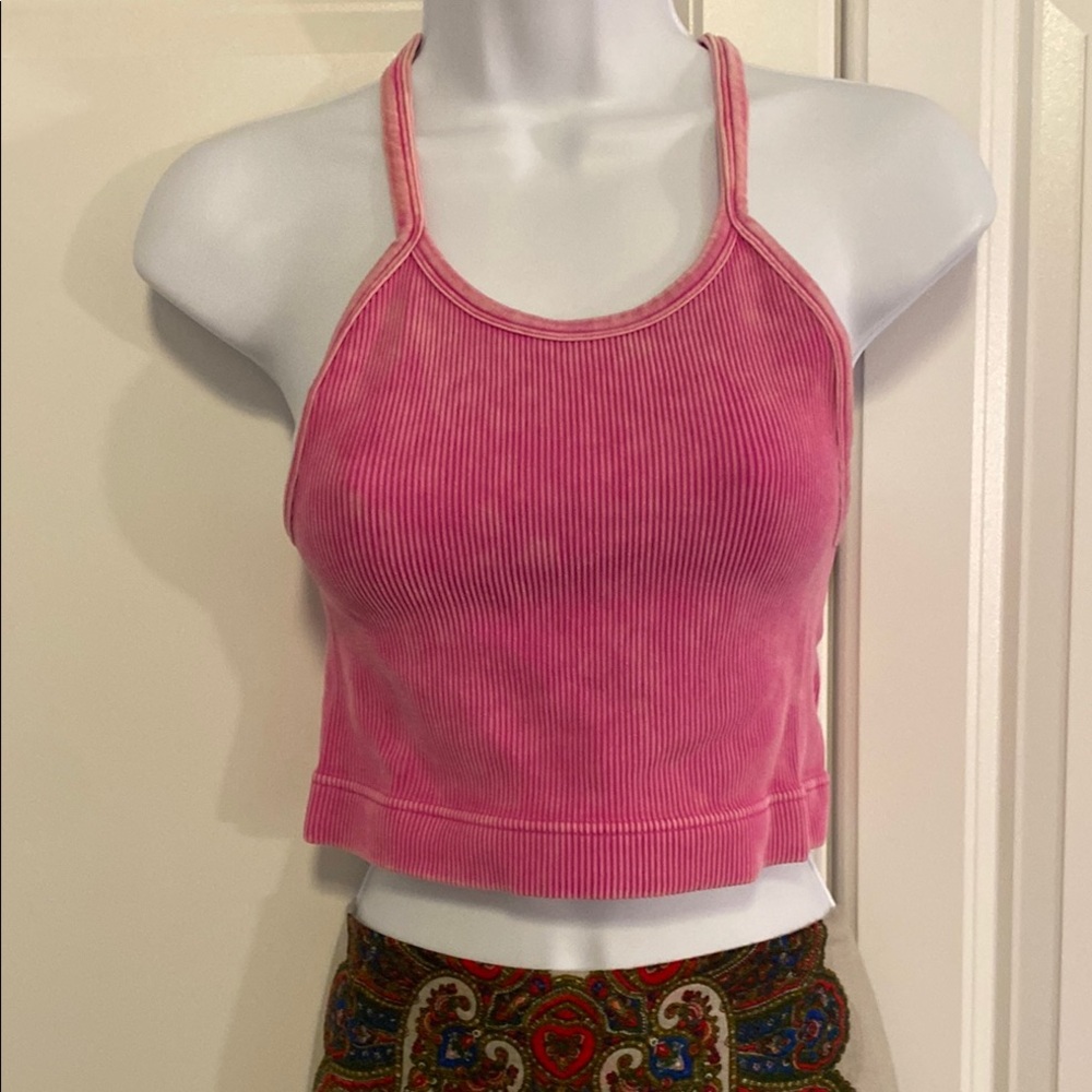 Zenana Outfitters Pink Sleeveless Fitted Crop Tank Top